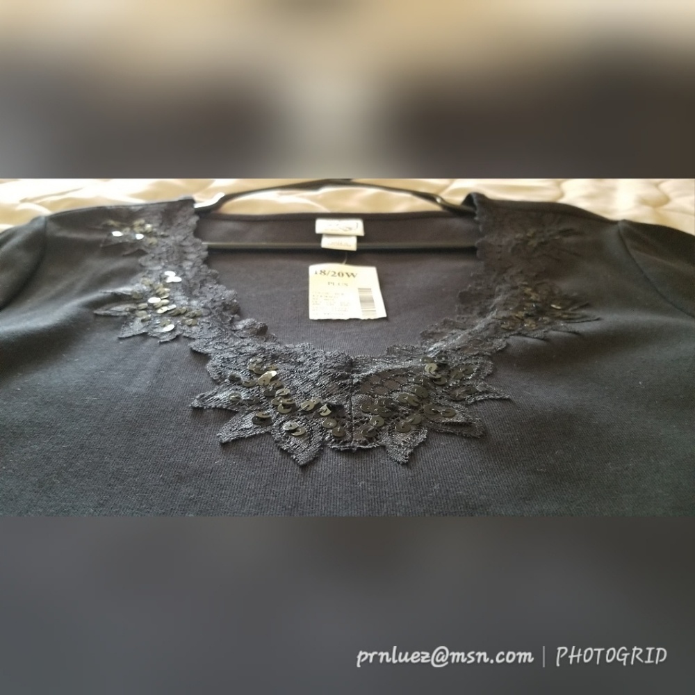 Black "Stretch" Top - Picture 4 of 5